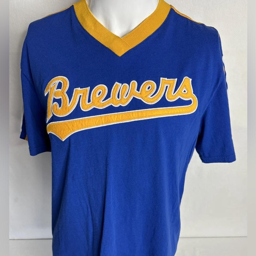 Mitchell & Ness Cooperstown Collection Milwaukee Brewers Baseball Shirt